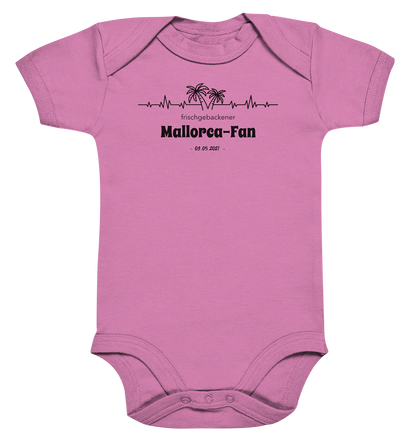 Mallorca Baby Bodysuite "Frischgebacken" • Personalisierbar!